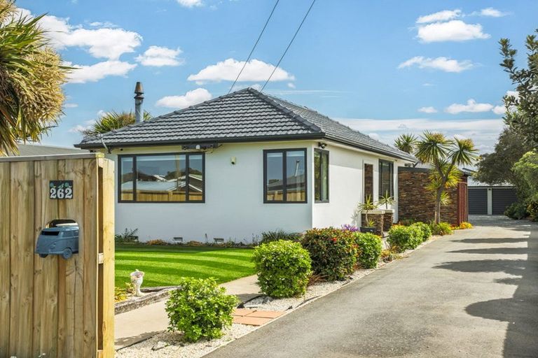 Photo of property in 262 Pine Avenue, South New Brighton, Christchurch, 8062