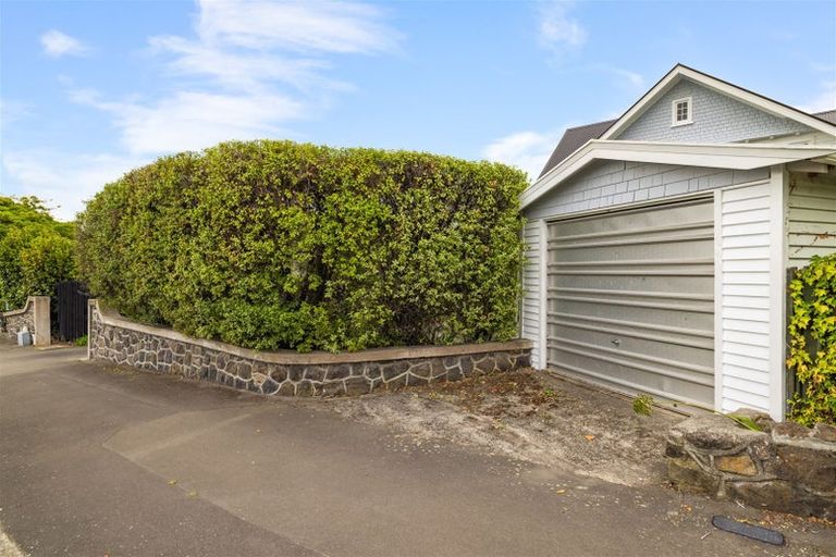 Photo of property in 47 Hackthorne Road, Cashmere, Christchurch, 8022