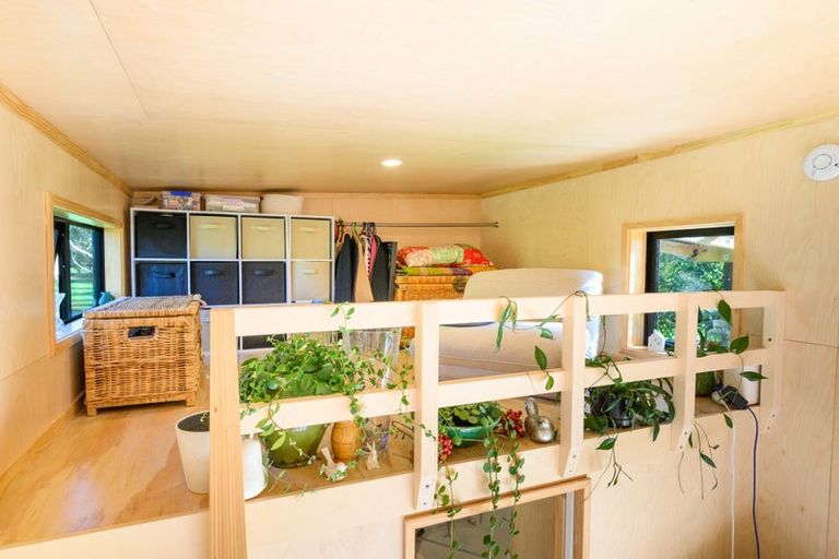 Photo of property in 914 Napier Road, Whakarongo, Palmerston North, 4470