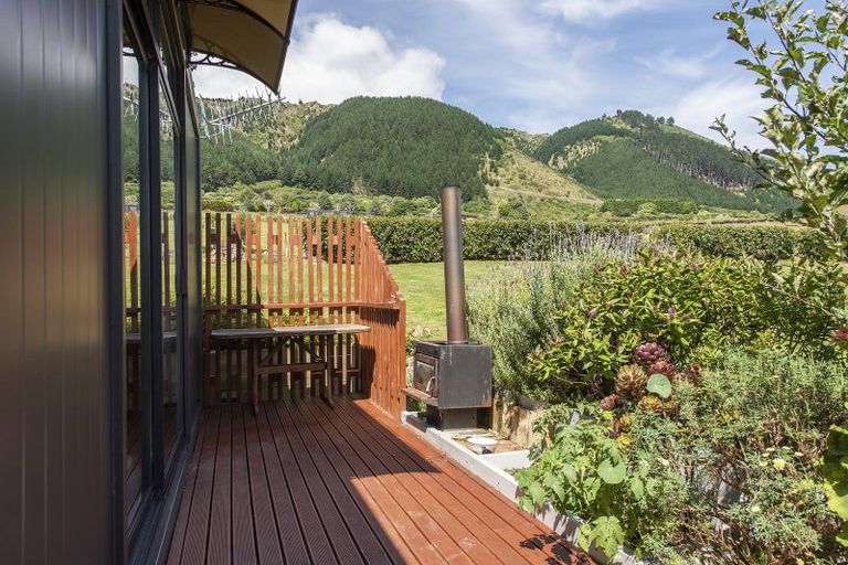 Photo of property in 32 Hadfield Road, Peka Peka, Waikanae, 5391