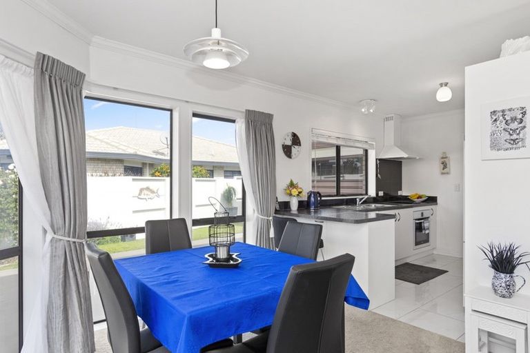 Photo of property in 186 Grenada Street, Mount Maunganui, 3116