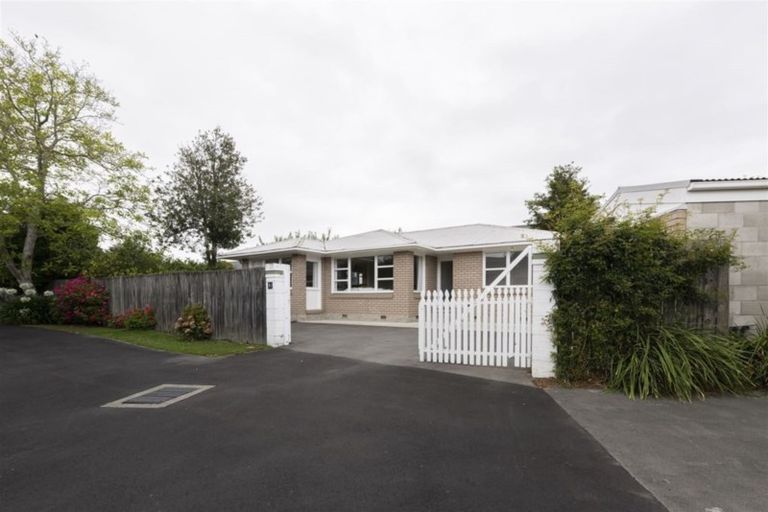 Photo of property in 74 Dover Street, St Albans, Christchurch, 8014