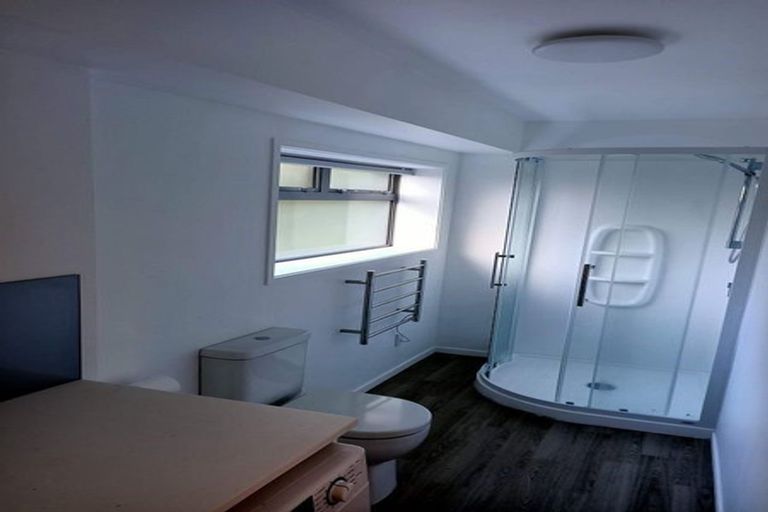 Photo of property in 127 Welcome Bay Road, Welcome Bay, Tauranga, 3112