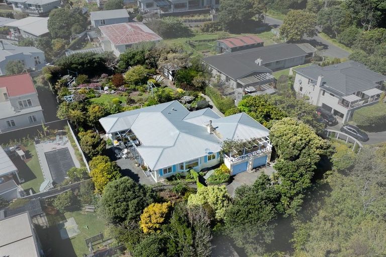 Photo of property in 3 Arthur Street, Paraparaumu Beach, Paraparaumu, 5032