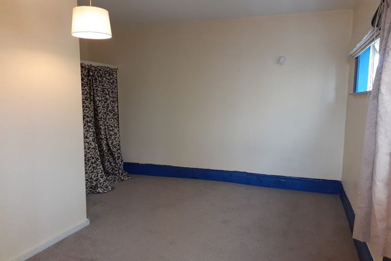 Photo of property in 36 Macdonald Crescent, Te Aro, Wellington, 6011