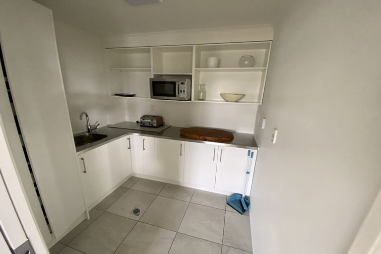 Photo of property in 40d Thackeray Street, Hamilton Lake, Hamilton, 3204