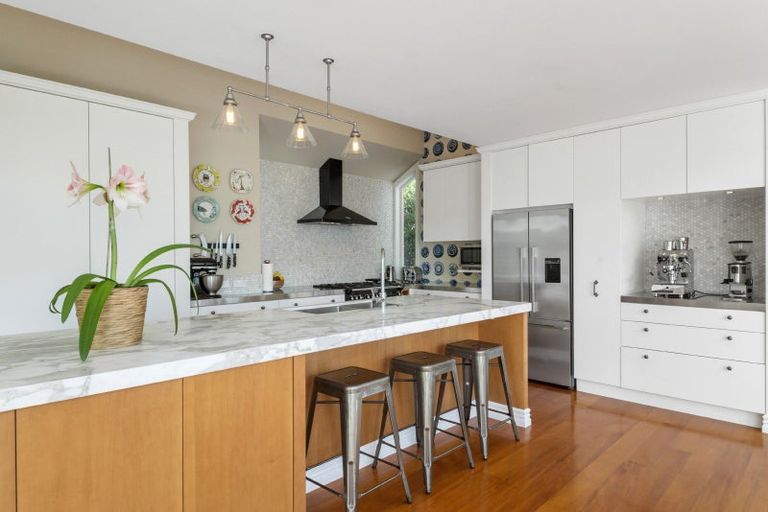 Photo of property in 73 St Marys Road, Saint Marys Bay, Auckland, 1011