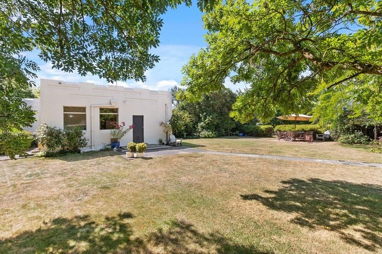 Photo of property in 971 Main Road South, Templeton, Christchurch, 7677