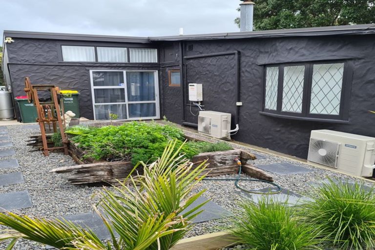 Photo of property in 2/203 Oakland Road, Karaka, Papakura, 2580