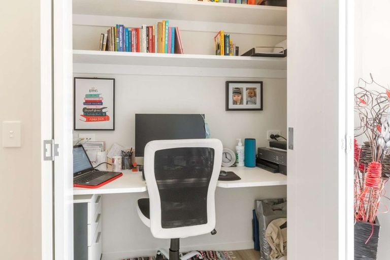 Photo of property in 14 Toi Place, Papamoa, 3118