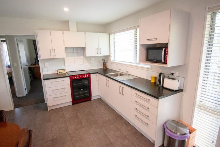 Photo of property in 13 Cross Street, Phillipstown, Christchurch, 8011