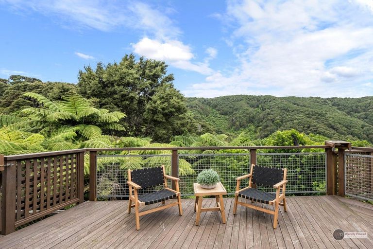 Photo of property in 2/90 Howard Road, Point Howard, Lower Hutt, 5013