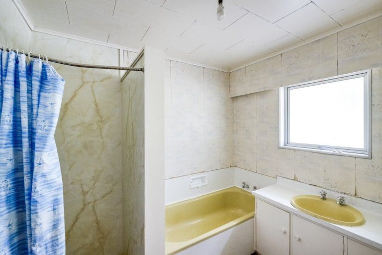 Photo of property in 136 Seafield Road, Eskdale, Napier, 4182