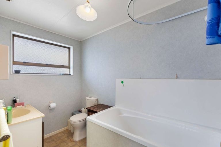 Photo of property in 104 Fitzroy Street, Terrace End, Palmerston North, 4410