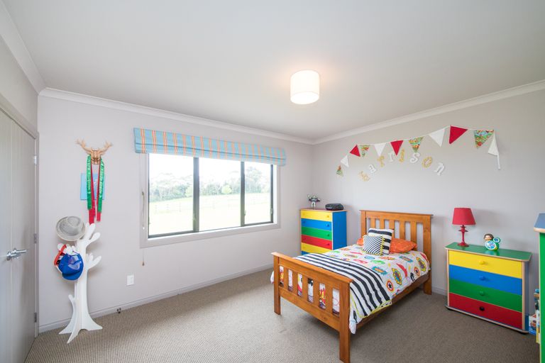 Photo of property in 97a Albert Road, Tokomaru, Palmerston North, 4474