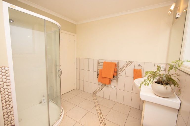 Photo of property in 14 Middle Road, Allenton, Ashburton, 7700