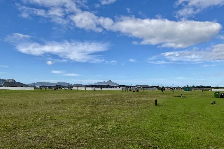 Photo of property in 76 Maturiki Drive, Ruakaka, One Tree Point, 0118