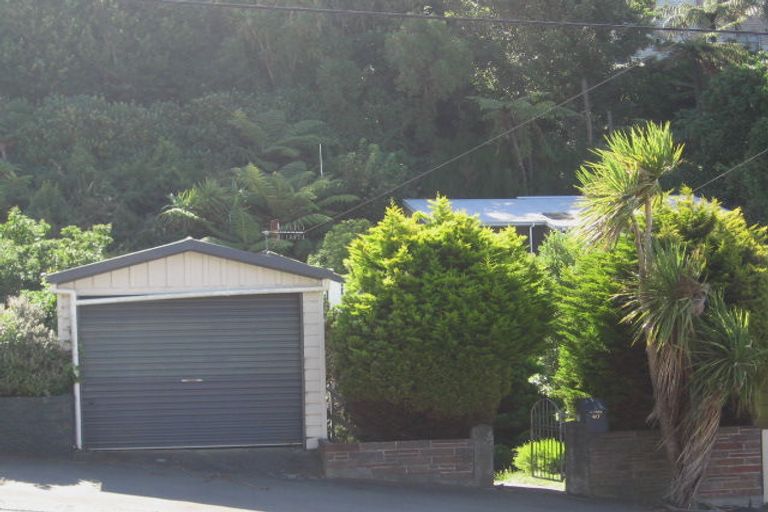 Photo of property in 40 Todman Street, Brooklyn, Wellington, 6021