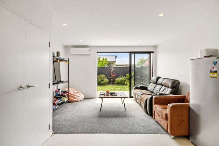 Photo of property in 122a Blenheim Road, Riccarton, Christchurch, 8041