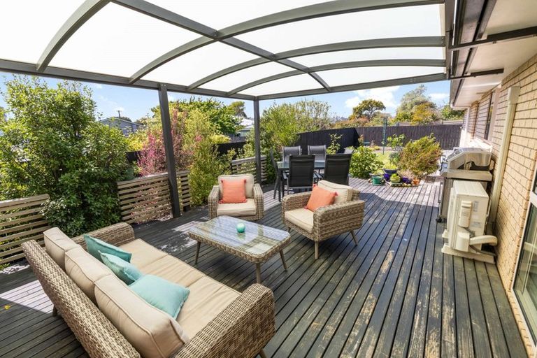 Photo of property in 18 Poynter Place, Tawhero, Whanganui, 4501