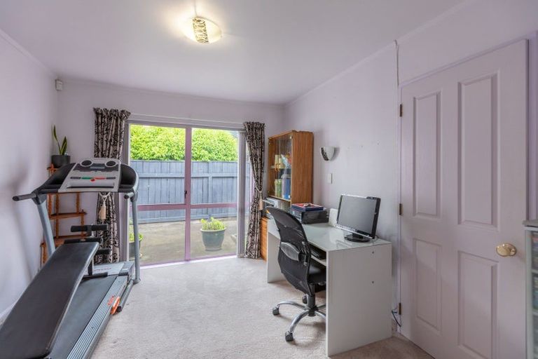 Photo of property in 3 Jacaranda Place, Greenmeadows, Napier, 4112