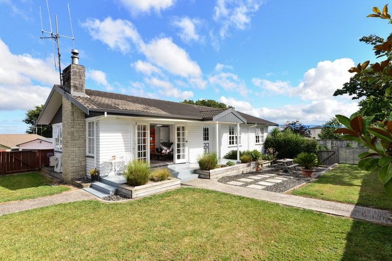 Photo of property in 169 Tuhikaramea Road, Dinsdale, Hamilton, 3204