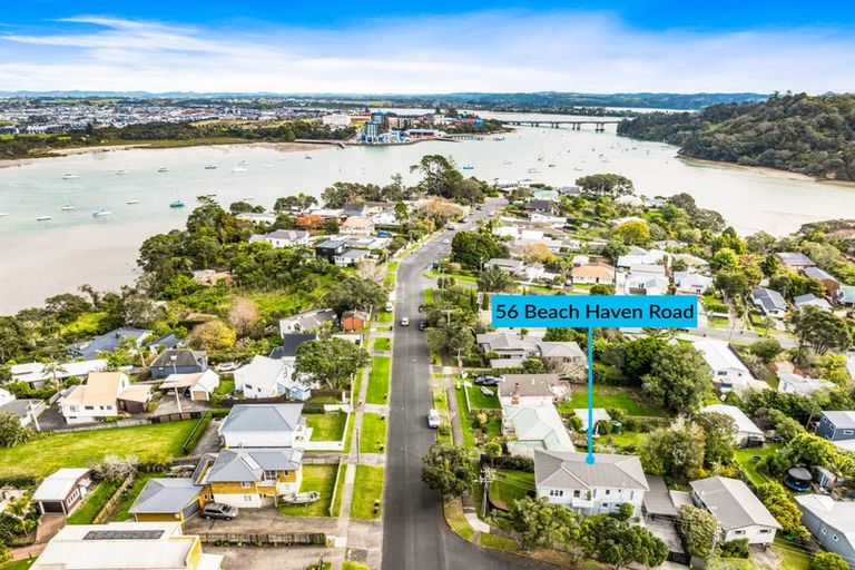 Photo of property in 56 Beach Haven Road, Beach Haven, Auckland, 0626