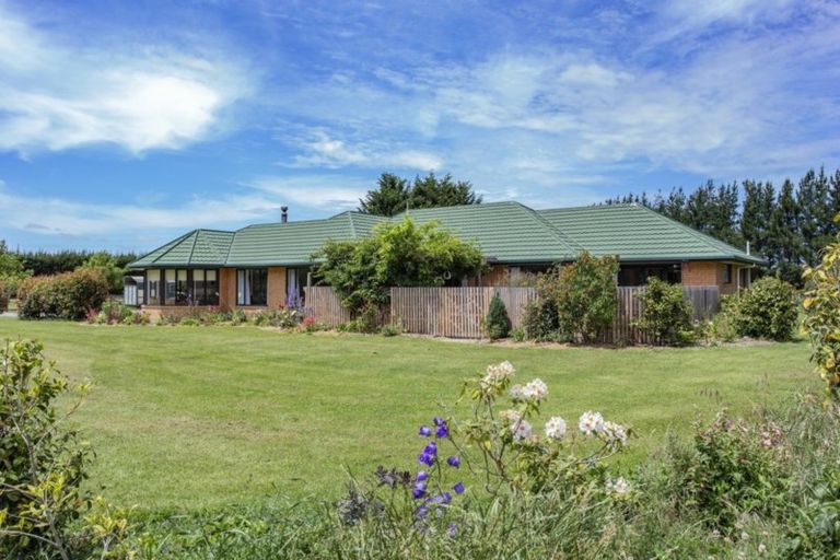 Photo of property in 279 School Road, West Eyreton, Rangiora, 7475