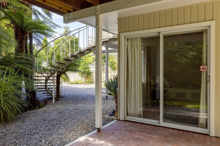 Photo of property in 45 Ingle Avenue, Waipahihi, Taupo, 3330