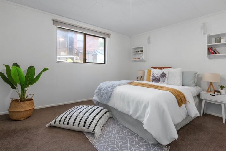 Photo of property in 25 Leeward Drive, Whitby, Porirua, 5024