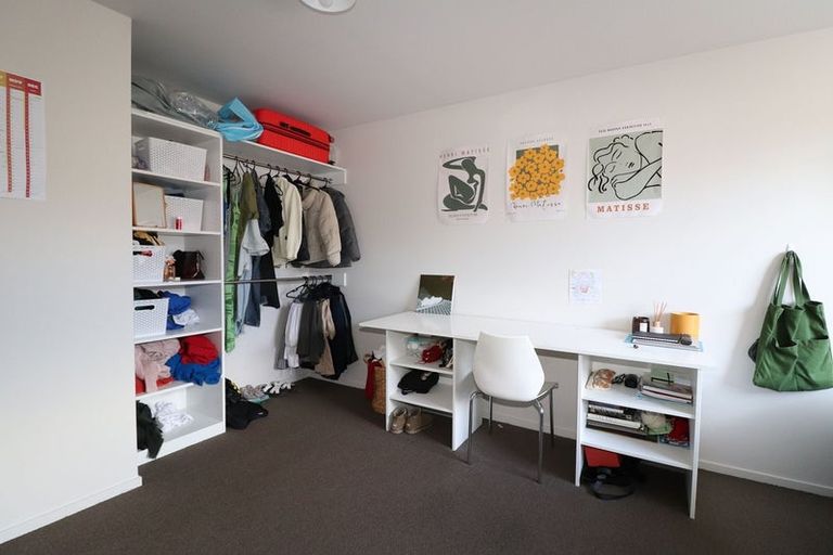 Photo of property in 5b Paeroa Street, Riccarton, Christchurch, 8041