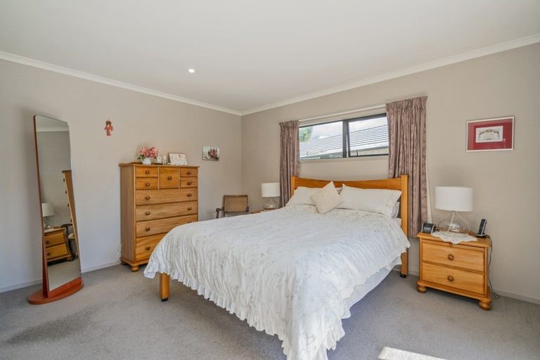 Photo of property in 71 Cholmondeley Crescent, Whitianga, 3510