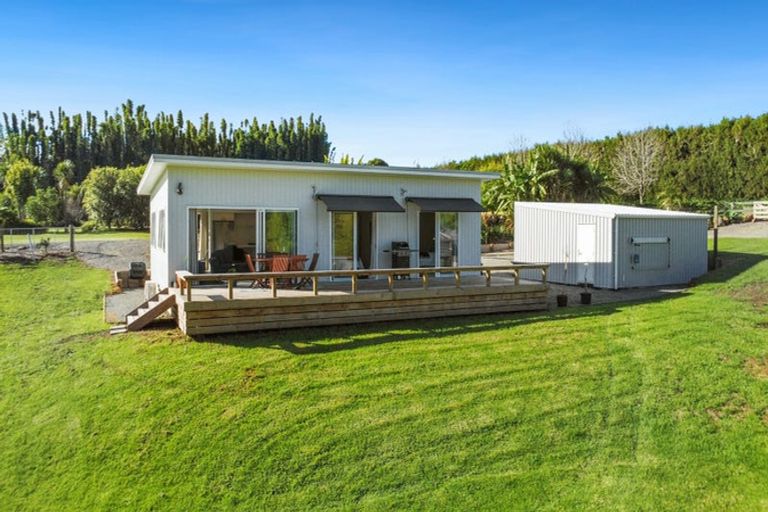 Photo of property in 76 Riddell Road, Kerikeri, 0230