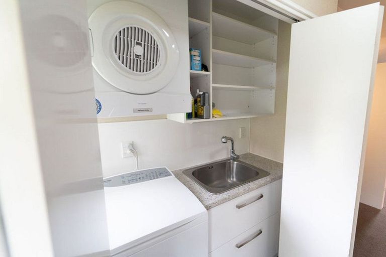 Photo of property in 27c Omokoroa Road, Omokoroa, 3114