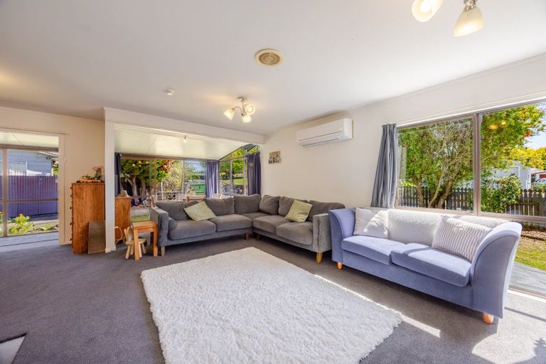 Photo of property in 5 Holt Place, Waipukurau, 4200