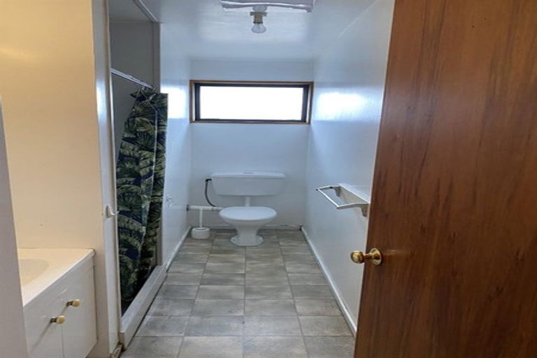 Photo of property in 1/4 Puna Street, Riccarton, Christchurch, 8041