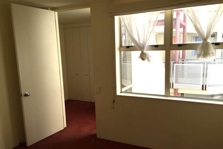 Photo of property in Sirocco Apartments, 816/8 Church Street, Wellington Central, Wellington, 6011