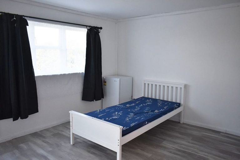 Photo of property in 103 Ironside Road, Johnsonville, Wellington, 6037