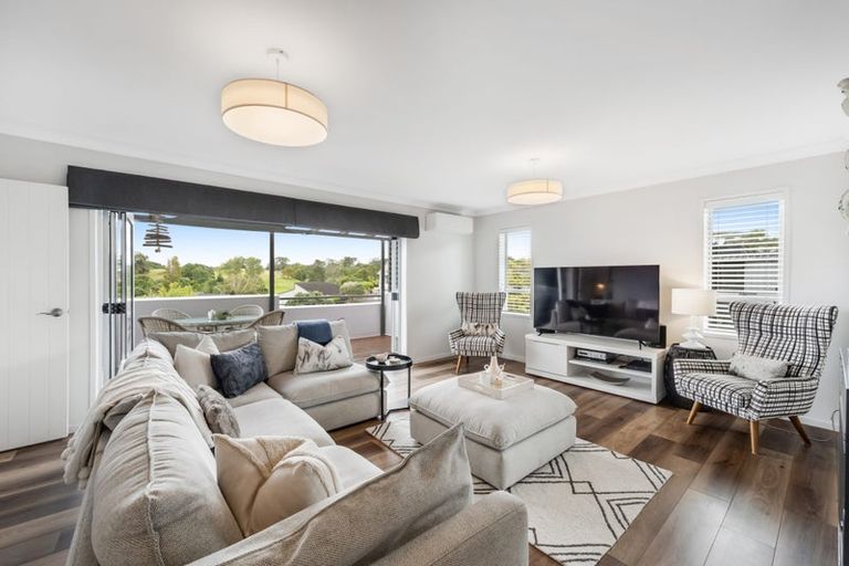 Photo of property in 19 Clovelly Road, Bucklands Beach, Auckland, 2012