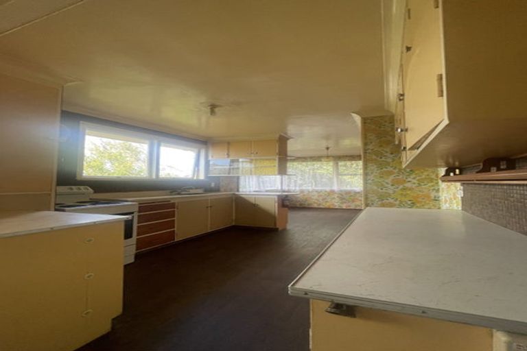 Photo of property in 98 Wharf Road, Te Atatu Peninsula, Auckland, 0610