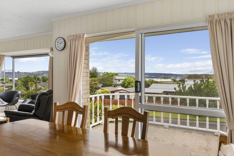 Photo of property in 63 Grace Crescent, Richmond Heights, Taupo, 3330