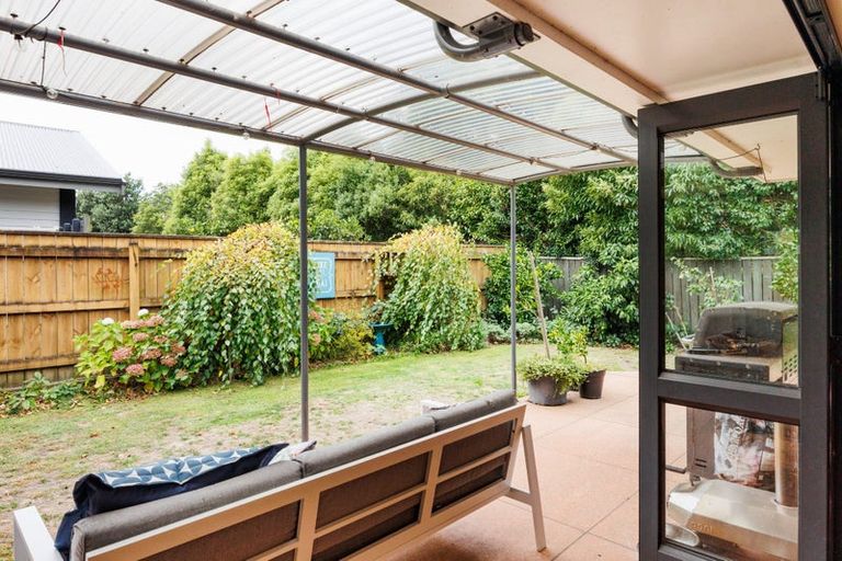 Photo of property in 5 Pastoral Lane, Hokowhitu, Palmerston North, 4410