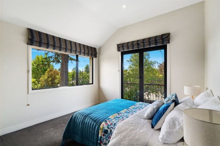 Photo of property in 195 Ilam Road, Ilam, Christchurch, 8041