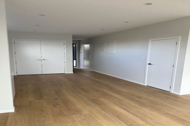 Photo of property in 1/14 Williamson Avenue, Belmont, Auckland, 0622