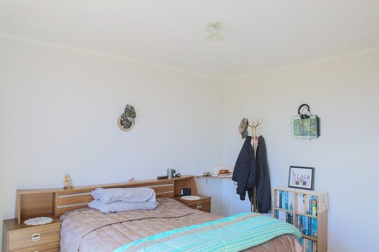 Photo of property in 17 Spencer Street, Bluff, 9814