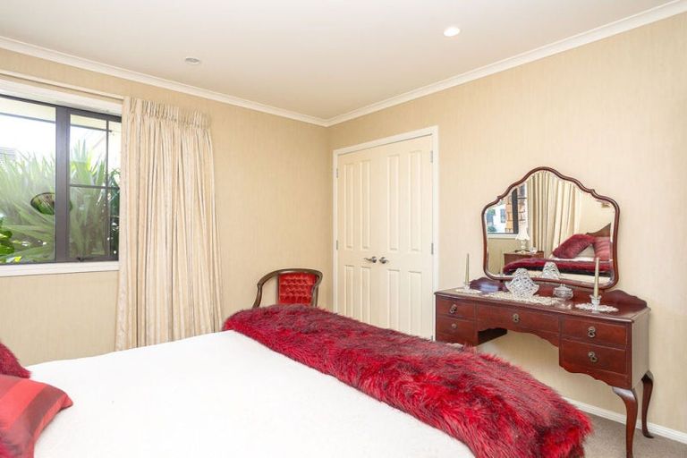 Photo of property in 21 Ruahine Street, Dannevirke, 4930