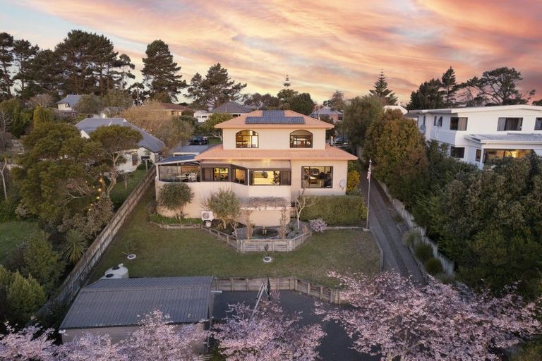 Photo of property in 6 Rotokawau Drive, Otamatea, Whanganui, 4500