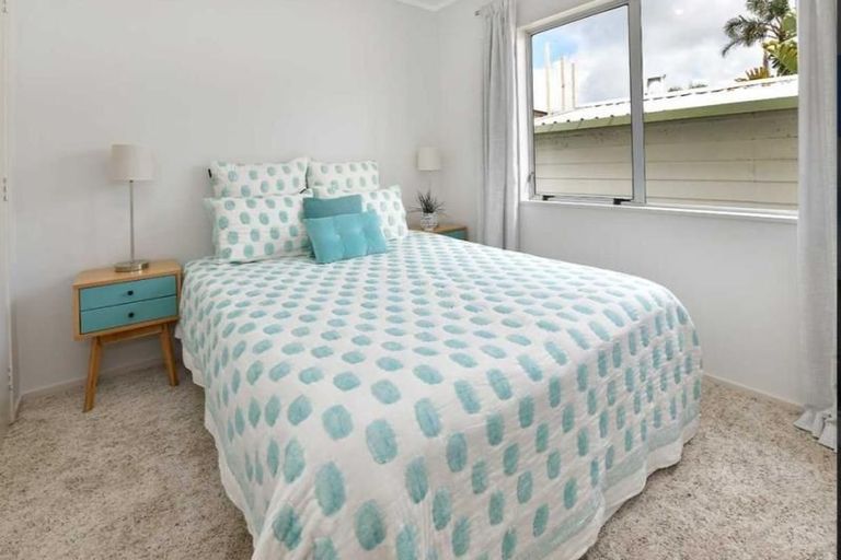 Photo of property in 55a Hatton Road, Orewa, 0931