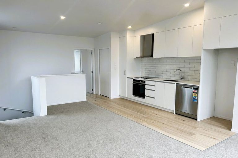 Photo of property in 13 Kamahi Place, Paraparaumu, 5032