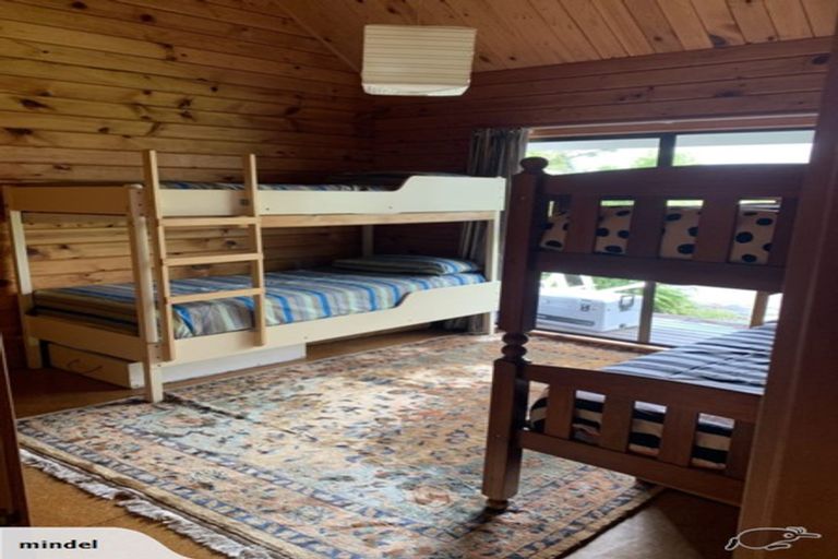 Photo of property in 17 Ivy Terrace, Moana, 7872